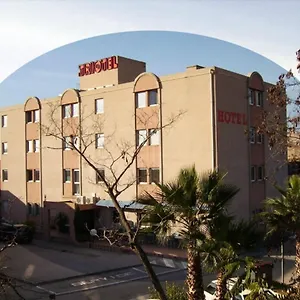 Triotel Hotel